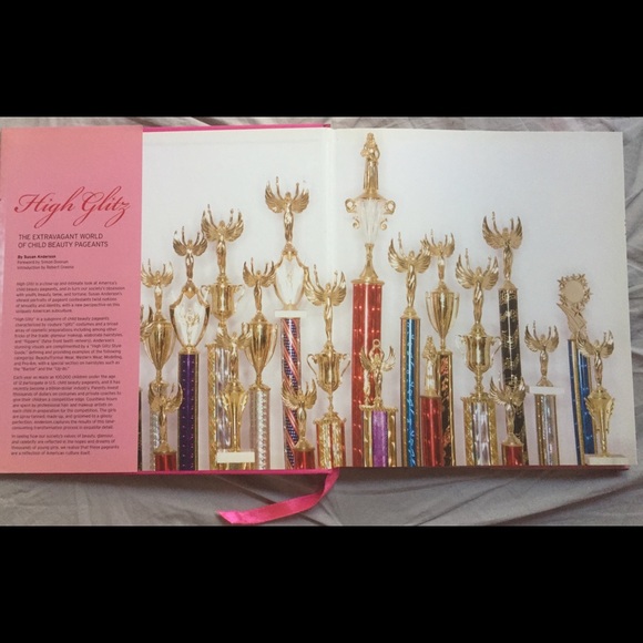 High Glitz: The Extravagant World....Art Book 2009 - Picture 2 of 9